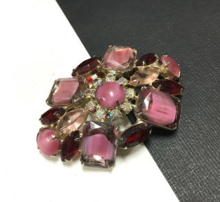 Wowie Vintage Pink & Red Givre Glass & Rhinestone Large Gold Brooch Pin Jj121o
