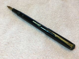 Vintage Black “no 475” Conway Stewart Fountain Pen,  14ct Gold Nib