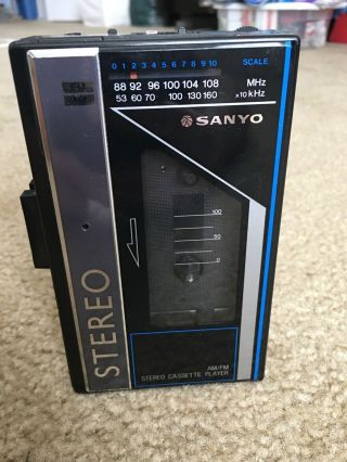 Vintage Sanyo Walkman Mgr59 Stereo Am/fm Cassette Player