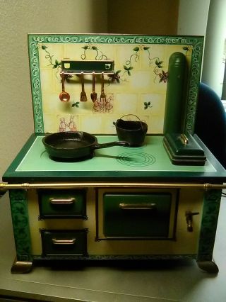 Vintage Tin Toy Oven.  Made In Germany Oven Looks Great
