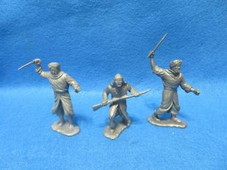 Marx Captain Gallant Playset 3 Different Silver 60mm Arabs