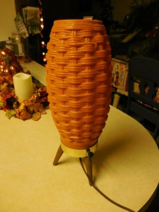 {1} Vintage Mid Century Modern Orange Basket Weave Beehive Tripod Lamp