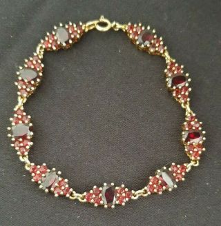 Stunning Vintage 9ct Gold Plated Red Garnet Cluster Bracelet 7.  5inches 12.  4 Gram