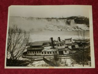 1934 Press Photo Maid Of The Mist Boats Stuck In Ice Jam Niagara Falls Ny