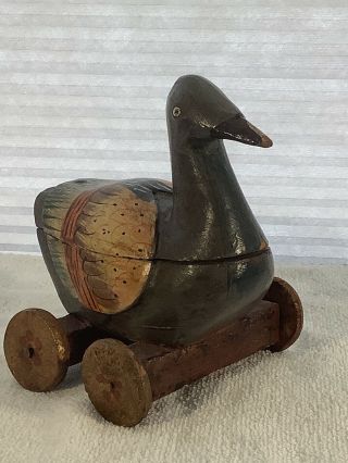 Wooden Folk Art Duck On Wheels With Storage Compartment Maybe Vintage/carved