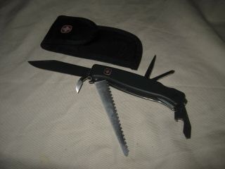 Wenger Mountaineer Swiss Army Knife Delemont Switzerland Pat.  Pend.