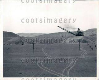 1937 Digging All American Canal Through Desert Imperial County Ca Press Photo