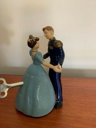 Vintage Clockwork Cinderella & Prince Charming Dancing Toy Wells Brimtoy 3