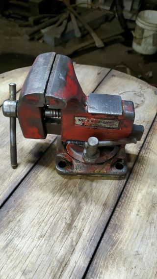 Vintage Wilton Bench Vise 3 1/2 " Jaws Pipe Grip With Swivel Base