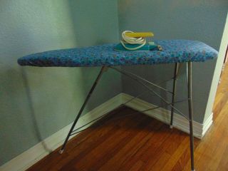 Childs Pink Metal Ironing Board With Cover Pad & Iron (nassau) Vintage
