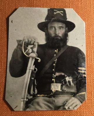 Civil War Military Soldier With Beard Pistol & Sword Tintype C1069rp