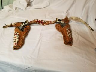 Vintage Toy Hubley Texan Cap Pistols Guns And Double Holster
