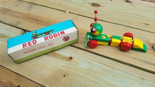 Vintage Red Robin Wooden Pull Toy Old Stock Made In Japan