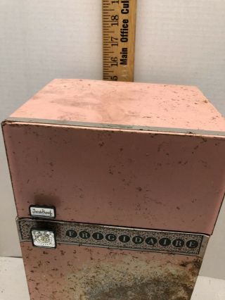 Vintage Tin Toy Refrigerator (Frigidaire) Imperial On Handle & Litho Inside 2