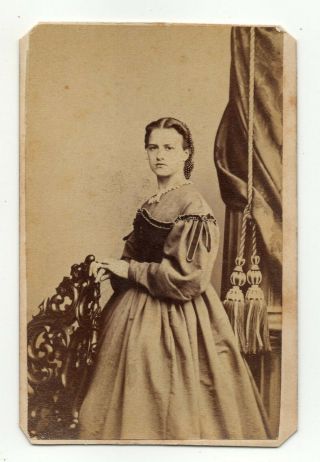 1860s Civil War Era Cdv Photo Young Woman Philadelphia Pennsylvania