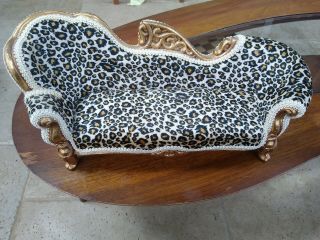 Chair Sofa For Displey Doll (wayne Kleski) Leopard Print