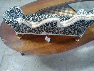 Chair Sofa For Displey Doll (Wayne Kleski) Leopard Print 2
