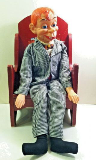 Vintage 1968 Juro Novelty Company Mortimer Snerd Ventriloquist Doll.  30 Inches.