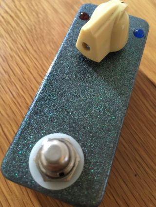Customized Lovepedal Pickle Vibe Guitar Effect Pedal Vintage