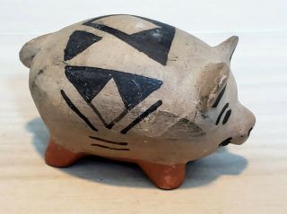 Vintage Signed Ec Santo Domingo Kewa Pueblo Pottery Pig Mexico With Rattle
