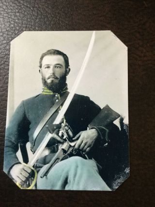 Civil War Military Union Soldier With Saber Sword And Pistol Tintype C854rp