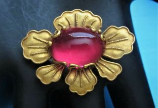 Vintage Metropolitan Museum Of Art Mma Gold Tone Ruby Glass Flower Brooch Ac4