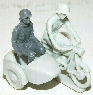 Old Marx 1960s Plastic,  54mm Wwii German Army Motorcycle With Sidecar & Rider G