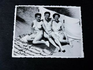 4 Nude Risque Erotic Amateur Models Glamour Pin - Up Private Photo C1950