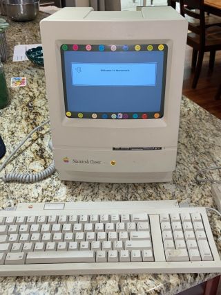 Vintage Apple Macintosh Classic M1420 1990 Power Cable Keyboard & Mouse Turns On