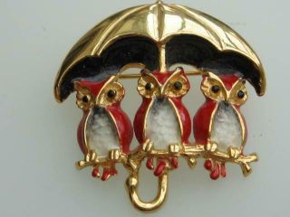 Charming Vintage Signed Butler And Wilson Red/white Enamel Owl & Umbrella Brooch
