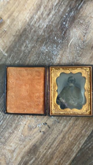 Mid To Late 1800s Tin Type Photo In Wooden And Copper Frame