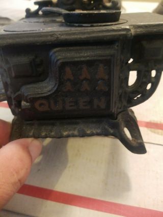 Miniature cast Iron Stove Queen,  black,  dollhouse accessories 2