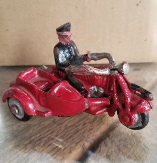Vintage Hubley Cast Iron Police Cop Motorcycle Side Car Champion Red