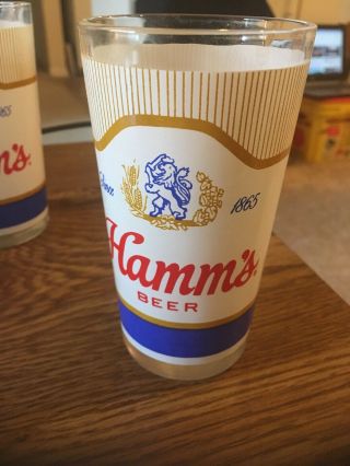 Vintage Hamm ' s Advertising Beer Glass,  wrap around design,  Lion Crest Logo 5 