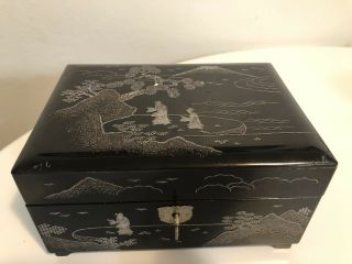 Vintage Jewelry Music Box Black Lacquer Mother Of Pearl Japan