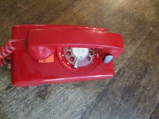 Vintage Itt Rotary Dial Wall Telephone Red Phone Estate Find