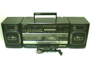 Vintage Sony Cd Cassette Am Fm Radio Boom Box Cfd - 444 Fine