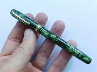 F104 Quality Vintage Conway Stewart 388 Fountain Pen Green Marble Gold Trim