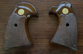Colt D Frame Vintage Gold Medallion Diamondback Wood Target Grips