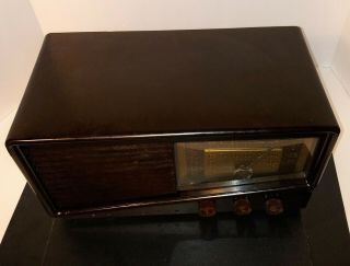 Vintage 1950 Philco Tabletop Radio Model No 50 - 925