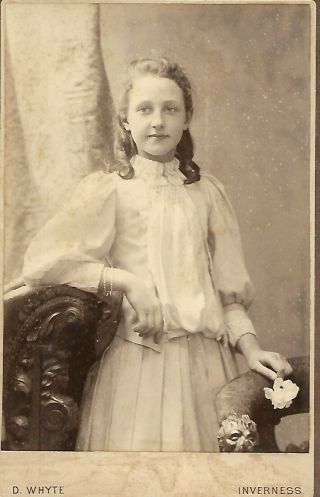 Victorian Cabinet Photograph Card Of Lovely Young Girl Holding A Flower