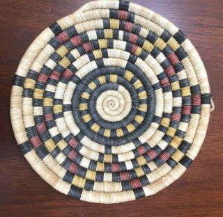 Vintage Hopi Native American Coiled Wicker Wall Plaque 9 - 1/2 " Diameter