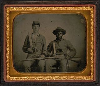 Photo Civil War Confederate Soldier And Family Slave With Bowie Knives Revolvers