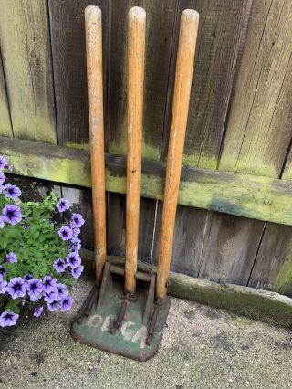 Vintage 1940/50s Practice Cricket Stumps By Olympic Ash Wood Cast Iron Spring