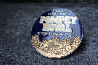 Vintage Enameled Beer Tap Badge Pompey Royal British Cask Ale Breweriana Mw