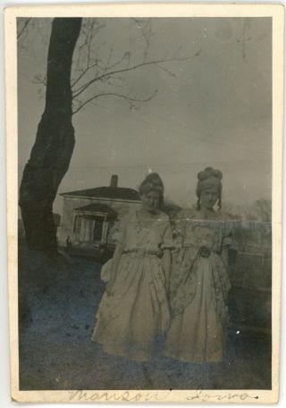 1919 Photo Ia Iowa Manson 2 Young Girls In Period Colonial Dress Hairdos