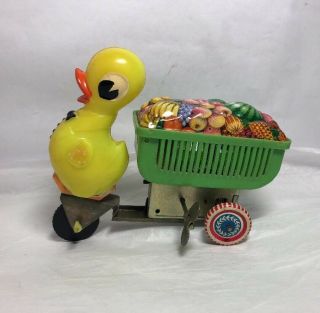 Vintage Tin Wind Up Toy Duck Fruit Wagon Ms096