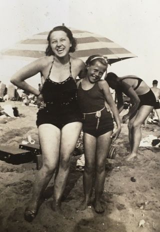 1936 Vintage Photo Young Mother Daughter Pose In Swimsuit At Beach Bathing Suit