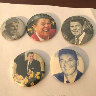 5 Vintage Ronald Reagan Campaign Pin Back Button President Reagan