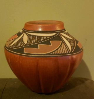 Vintage Small Jemez Pueblo Pottery Vase Pot Signed By P.  Fragua Native American